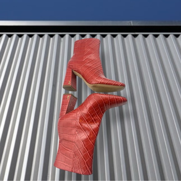 Sam Edelman Codie2 Rose Stucco Square Toed Croc Embossed Ankle Bootie 7 1/2 M - Picture 8 of 15